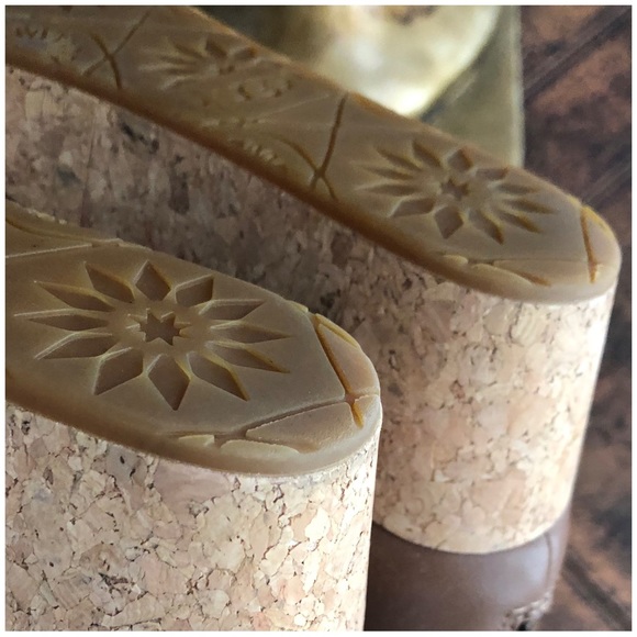 UGG LEATHER SANDALS SIZE 6 CHESTNUT - Picture 8 of 12